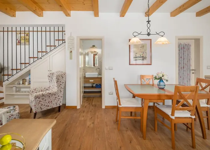 Casa بيت للعطل *